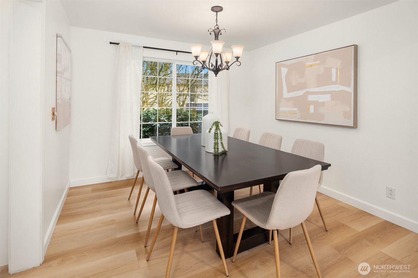 17158 NE 37th Place , Bellevue, WA 98008