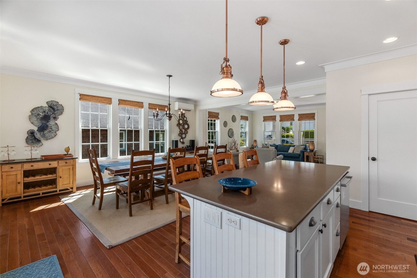 81 Compass Street , Pacific Beach, WA 98571