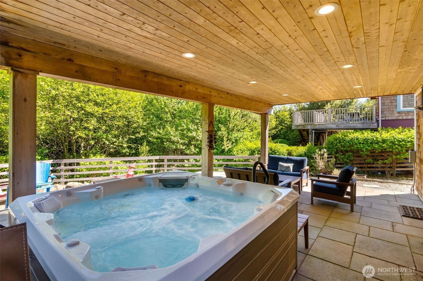 81 Compass Street , Pacific Beach, WA 98571