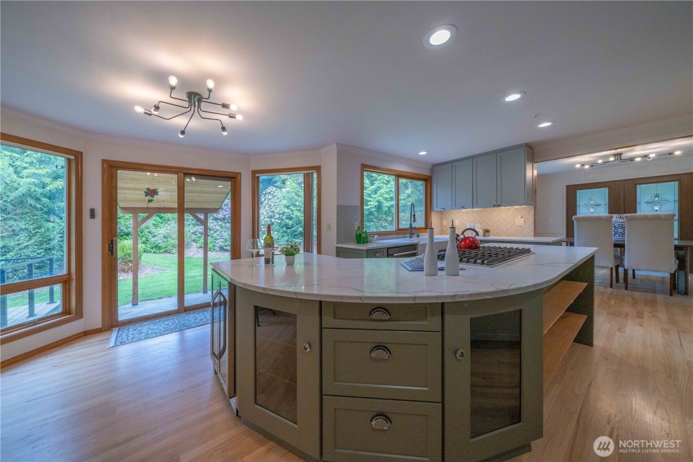 18118 236th Avenue NE, Woodinville, WA 98077-6767