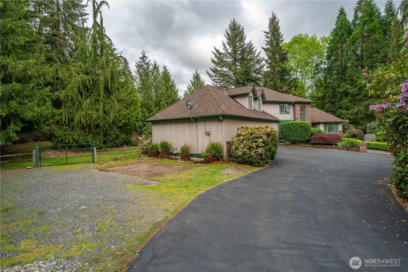 18118 236th Avenue NE, Woodinville, WA 98077-6767