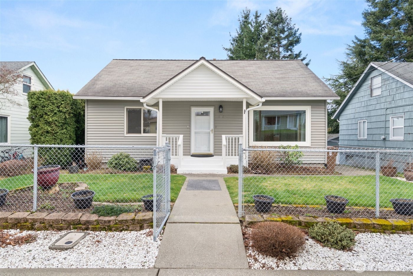 2950 39th Avenue NE, Tacoma, WA 98422