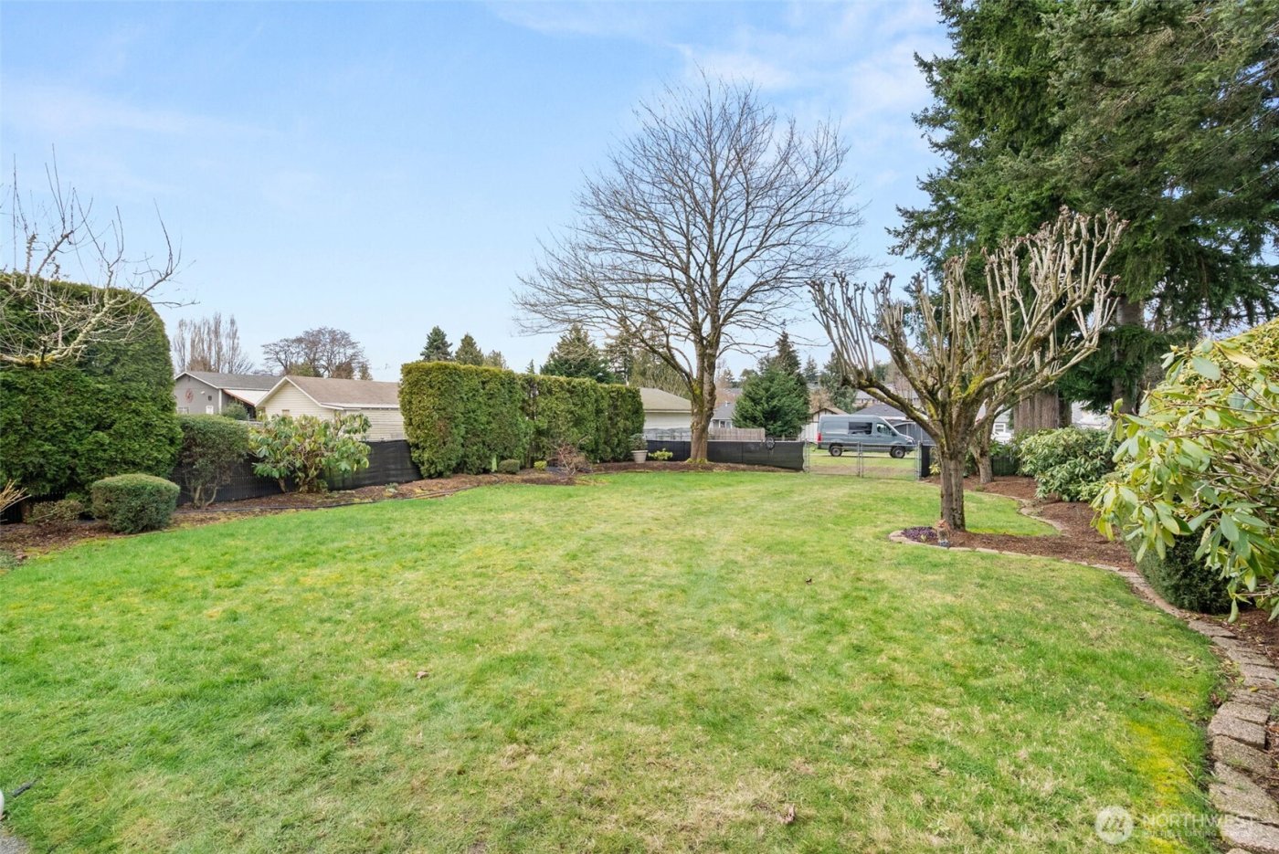 2950 39th Avenue NE, Tacoma, WA 98422