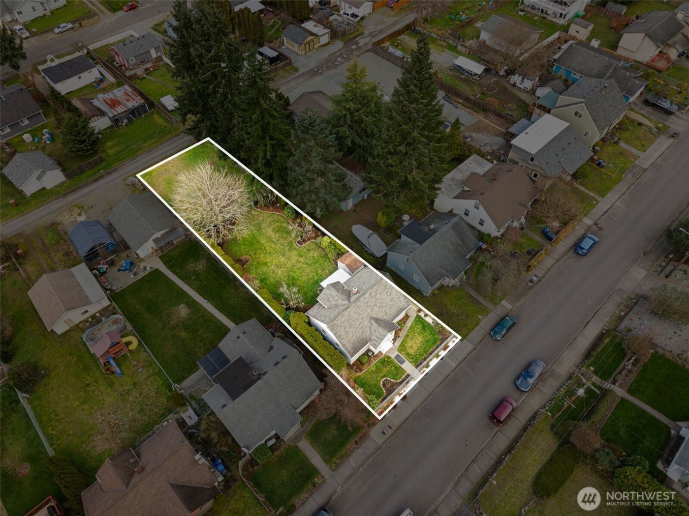 2950 39th Avenue NE, Tacoma, WA 98422