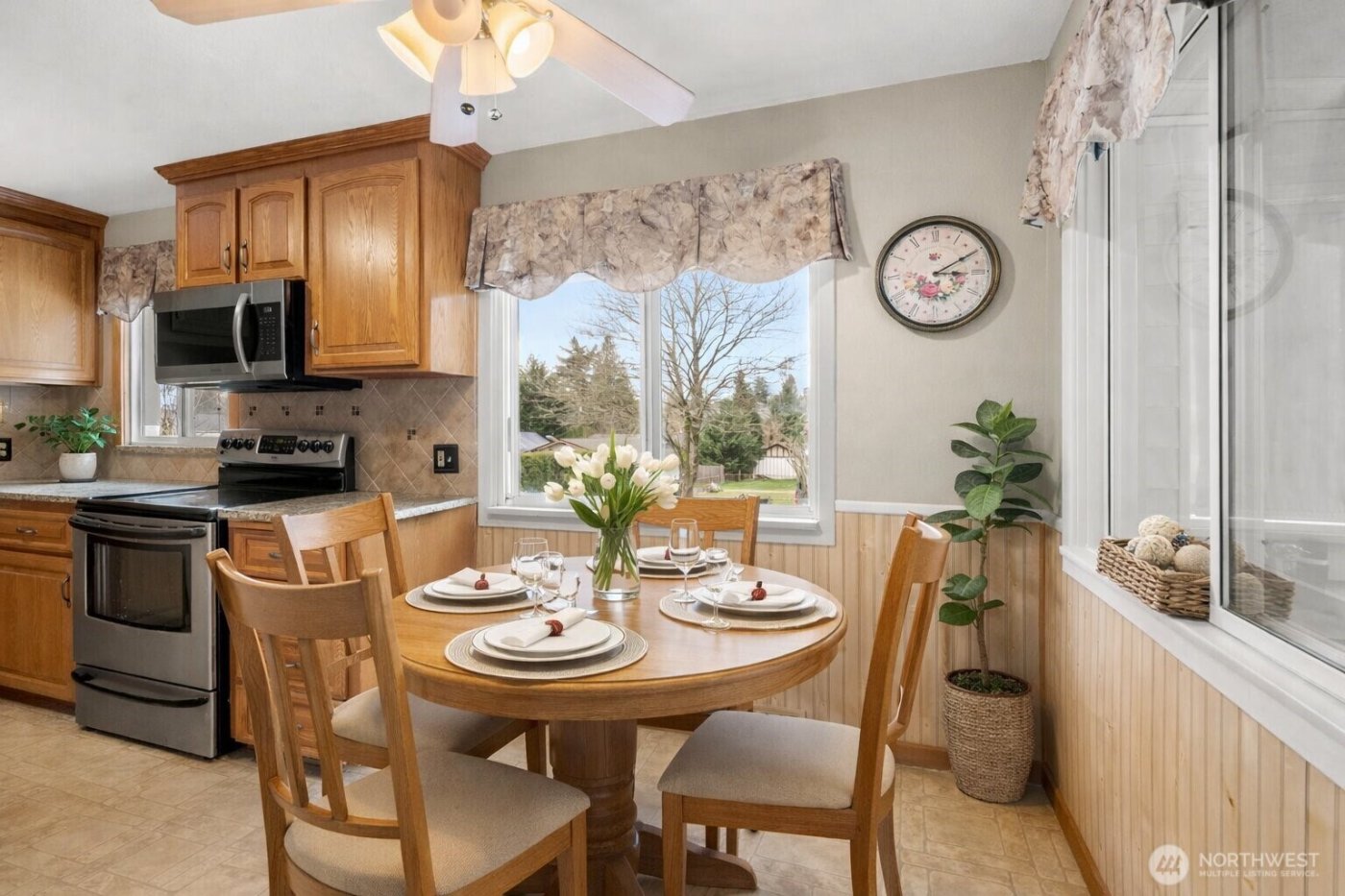 2950 39th Avenue NE, Tacoma, WA 98422