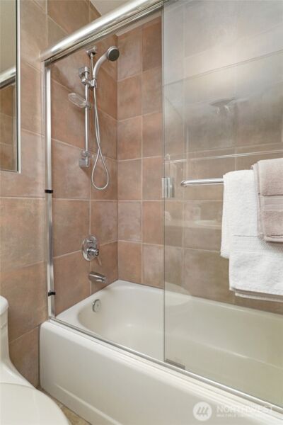 707 Harvest Road , Bothell, WA 98012-7784 - Photo 15