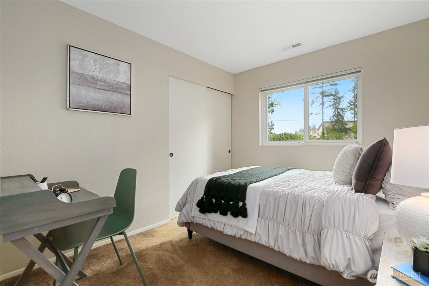 707 Harvest Road , Bothell, WA 98012-7784