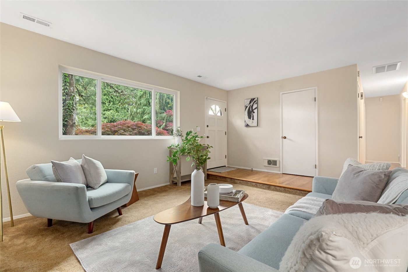 707 Harvest Road , Bothell, WA 98012-7784