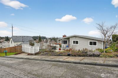 1111 E 8th Street , Port Angeles, WA 98362