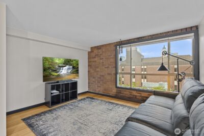 905 Cherry Street #601, Seattle, WA 98104 - Photo 8