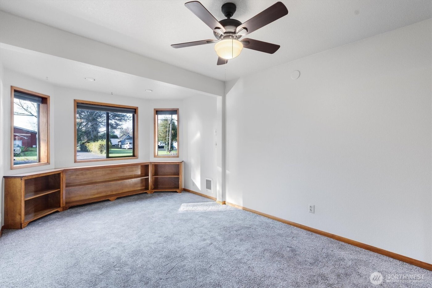 3004 Oak Street , Longview, WA 98632