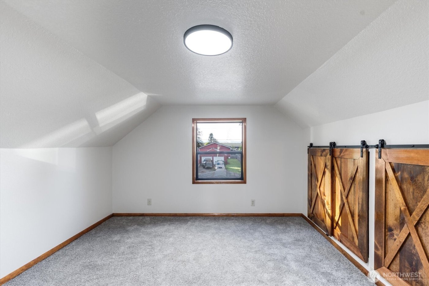 3004 Oak Street , Longview, WA 98632