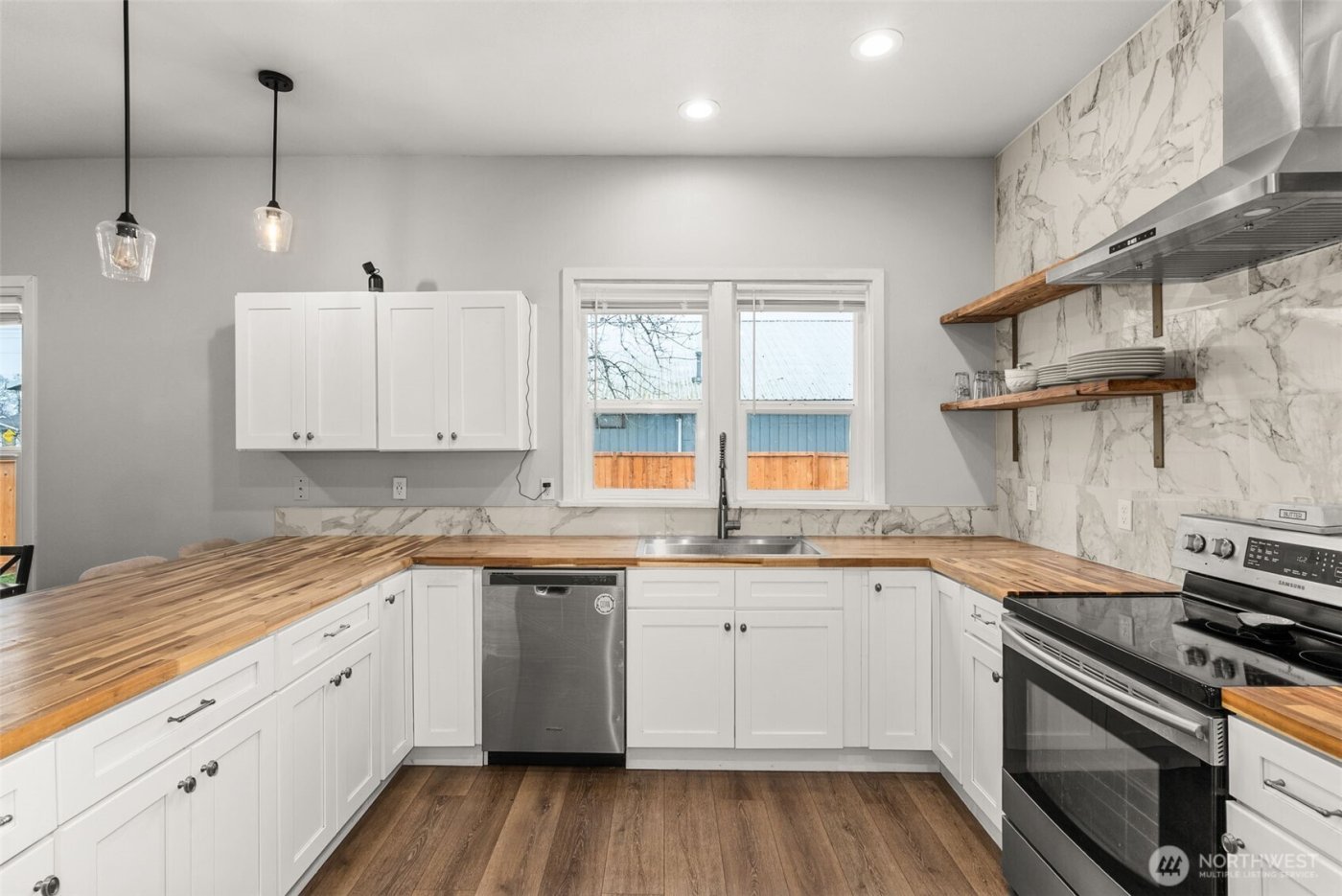 262 SW 2nd St , Chehalis, WA 98532