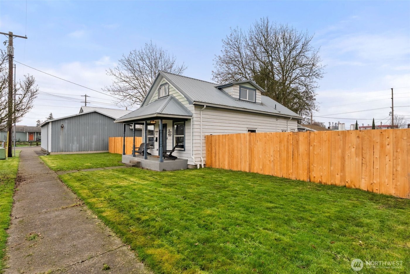 262 SW 2nd St , Chehalis, WA 98532