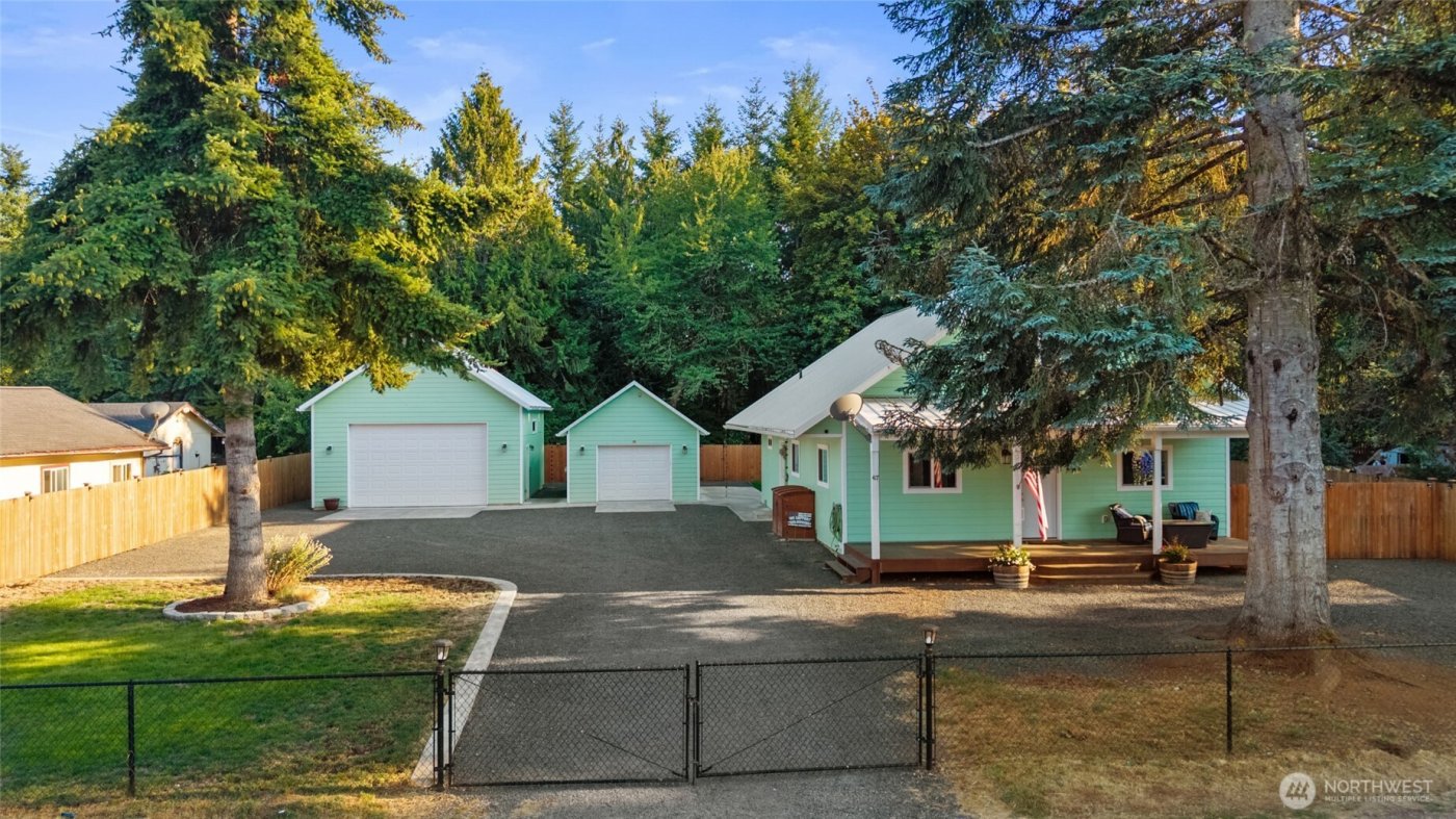 417 Central Avenue , Pe Ell, WA 98572
