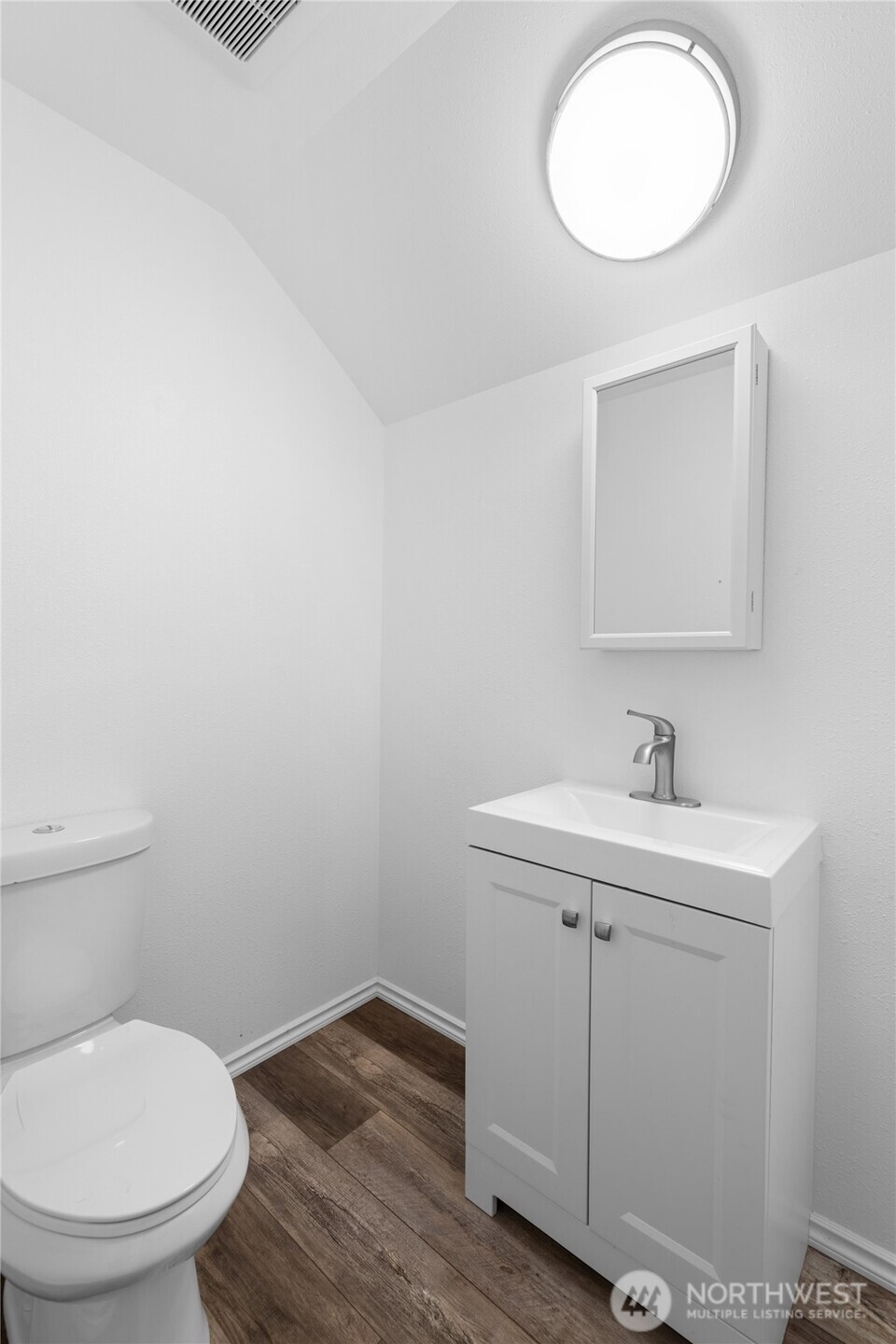 417 Central Avenue , Pe Ell, WA 98572