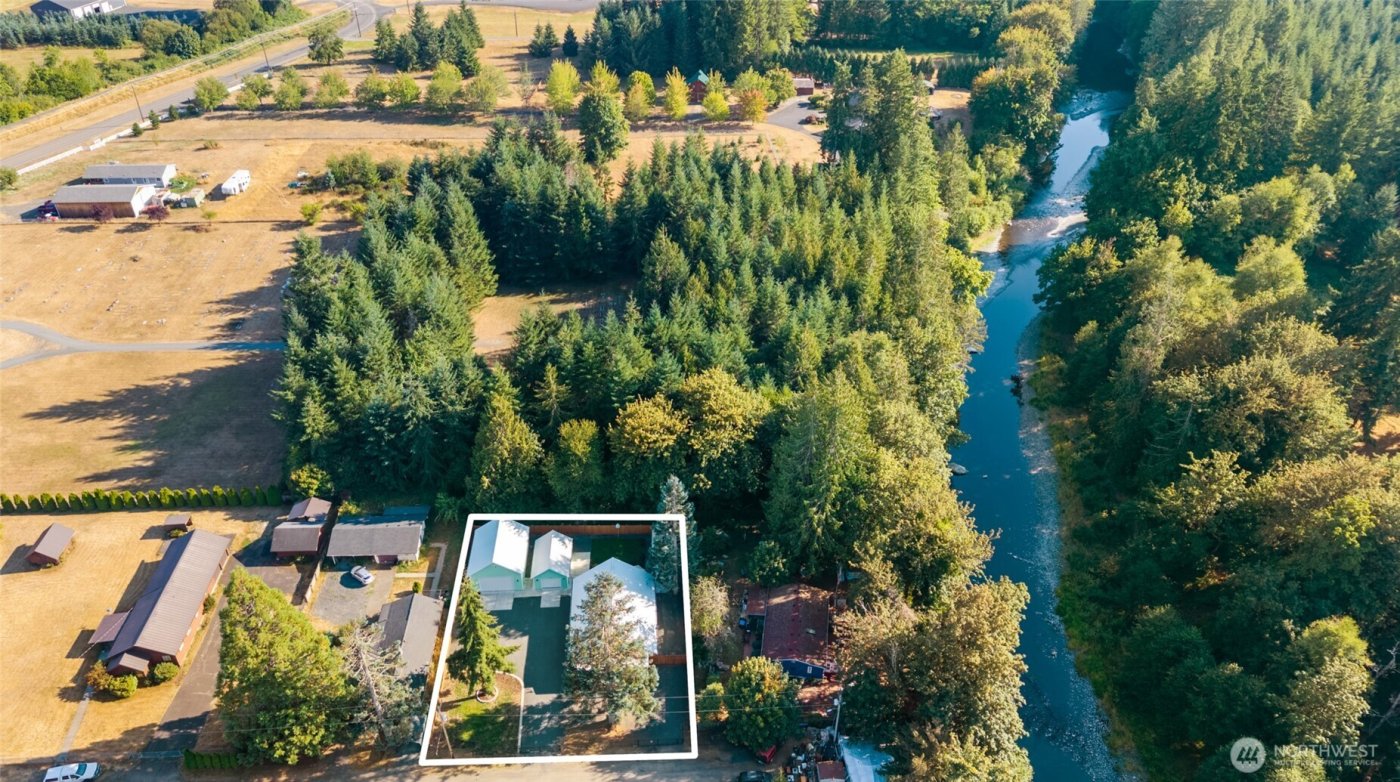 417 Central Avenue , Pe Ell, WA 98572