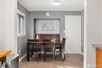 10019 Interlake Avenue N, Seattle, WA 98133 - Photo 14