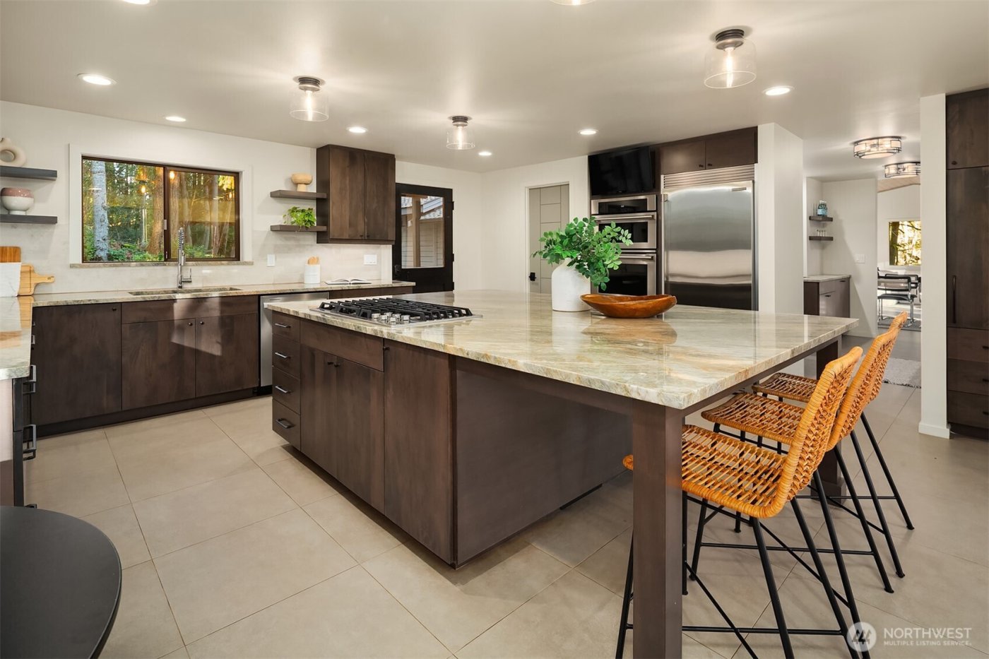 25112 SE 17th Street , Sammamish, WA 98075