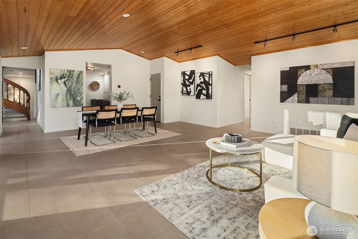 25112 SE 17th Street , Sammamish, WA 98075