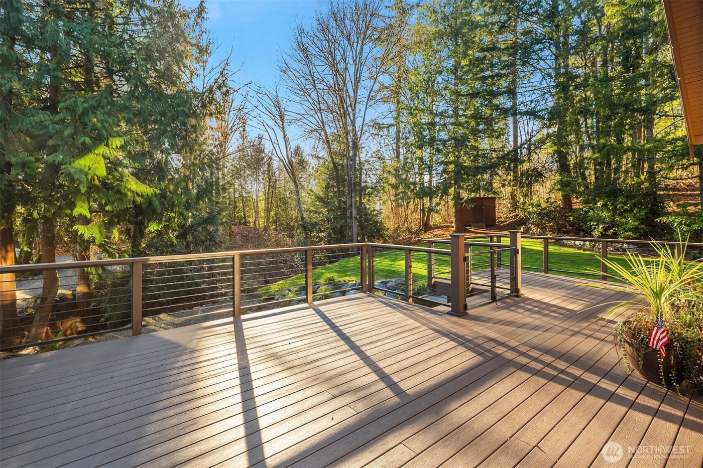 25112 SE 17th Street , Sammamish, WA 98075