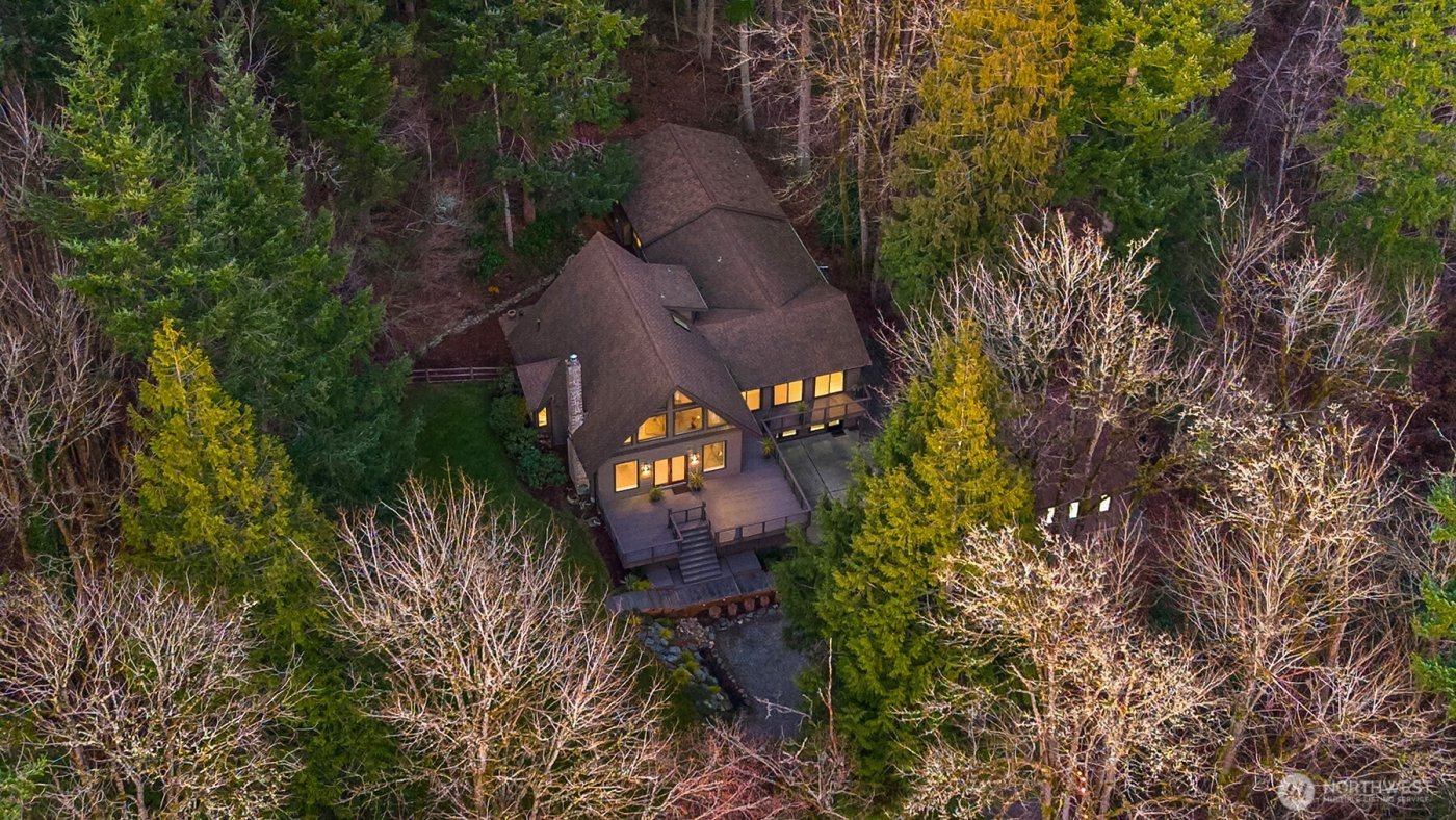 25112 SE 17th Street , Sammamish, WA 98075