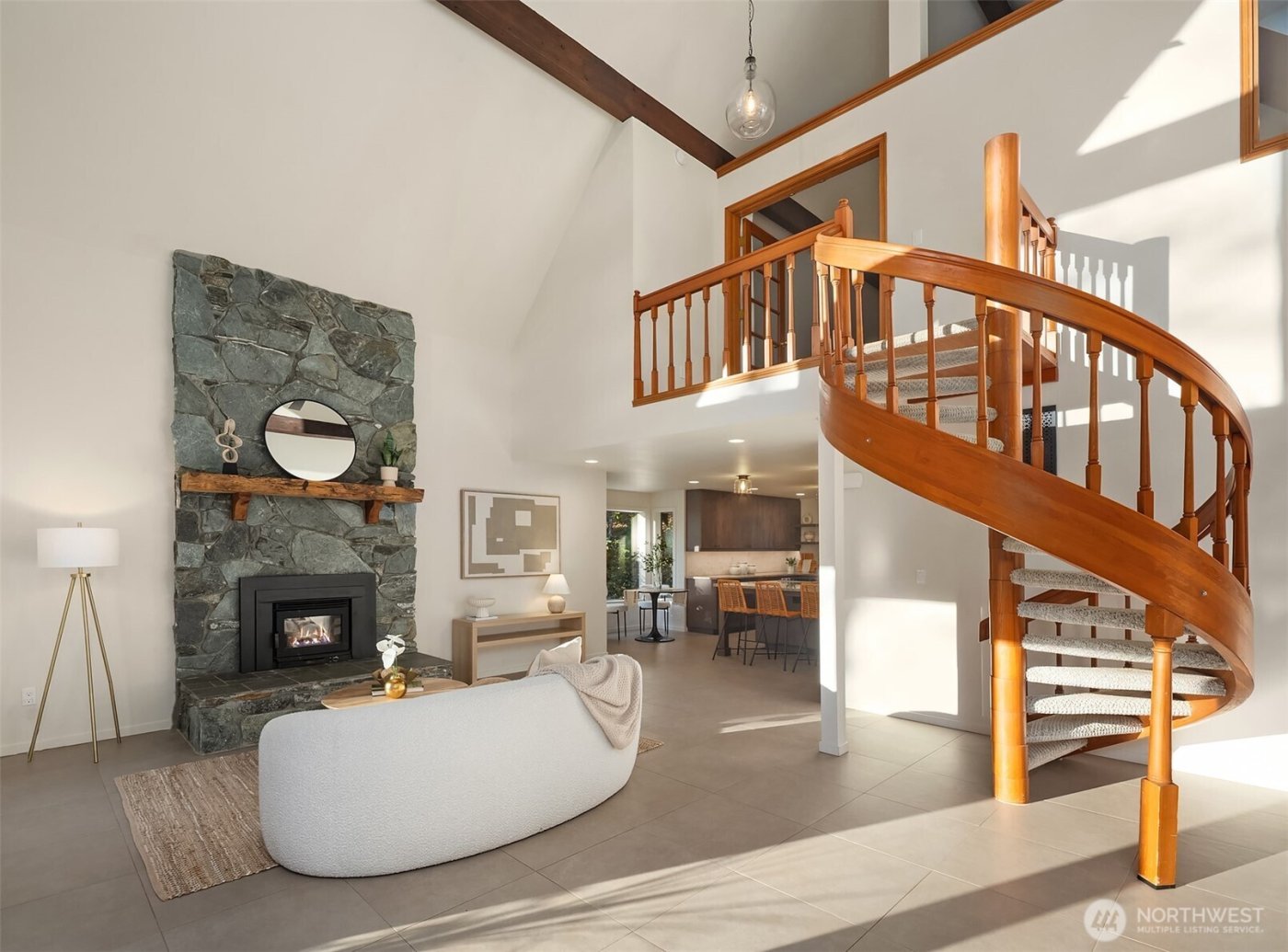 25112 SE 17th Street , Sammamish, WA 98075