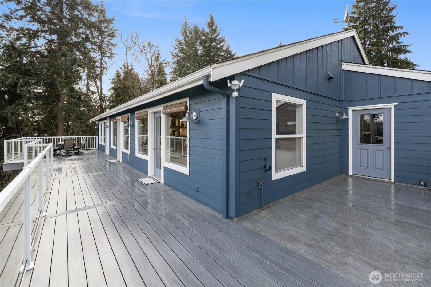 12421 6th Avenue NW, Gig Harbor, WA 98332