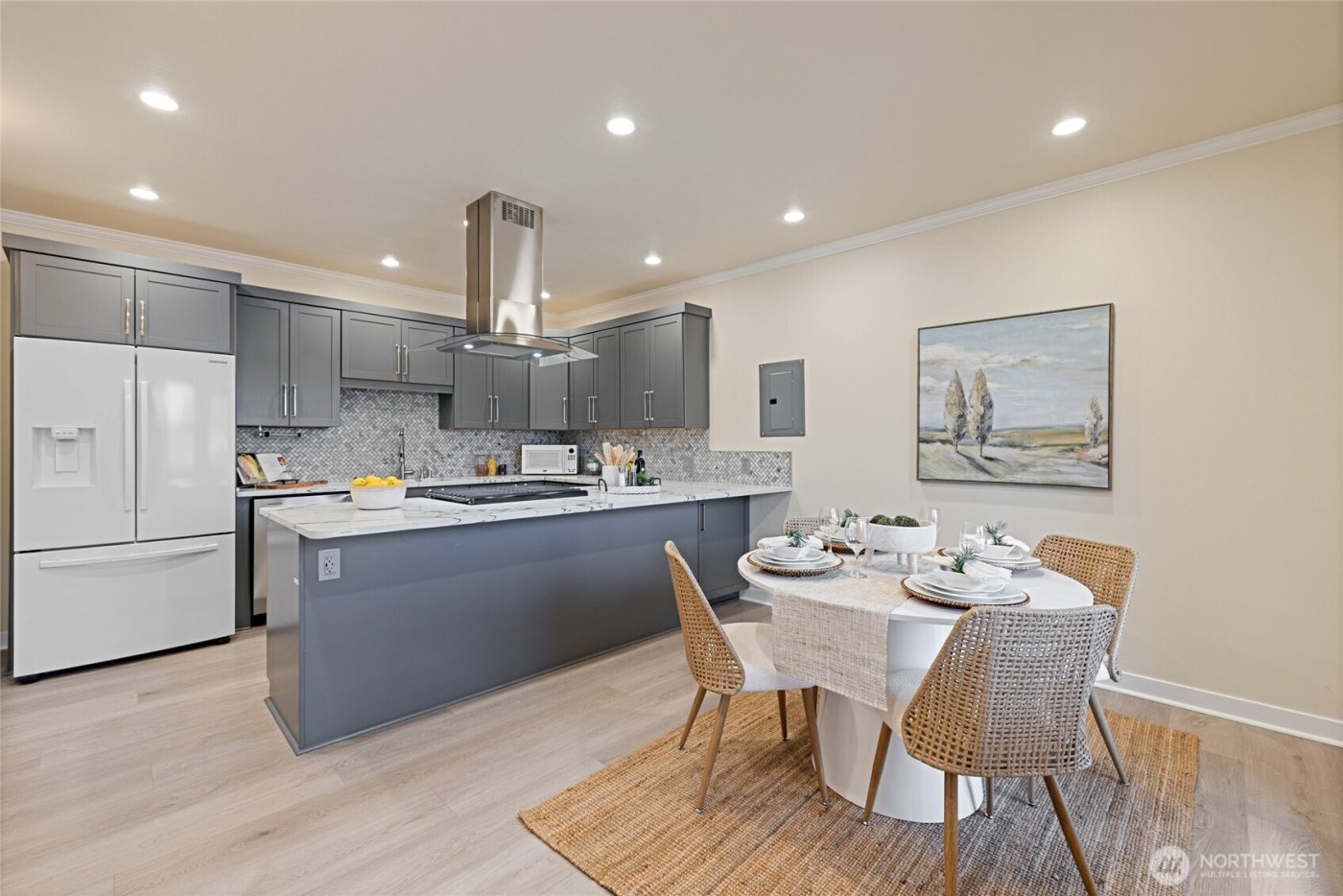 12421 6th Avenue NW, Gig Harbor, WA 98332