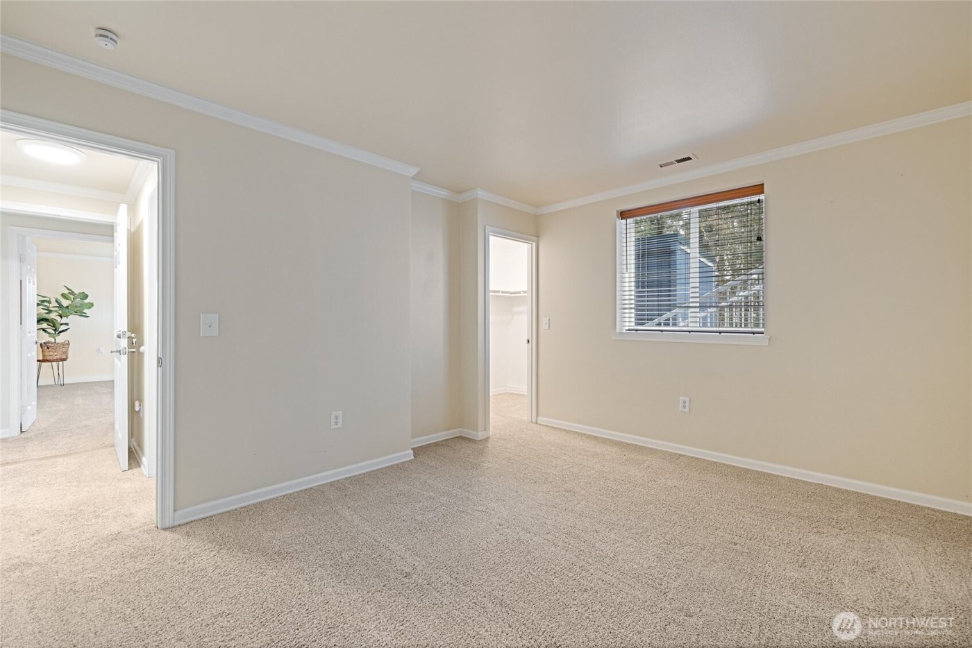 12421 6th Avenue NW, Gig Harbor, WA 98332