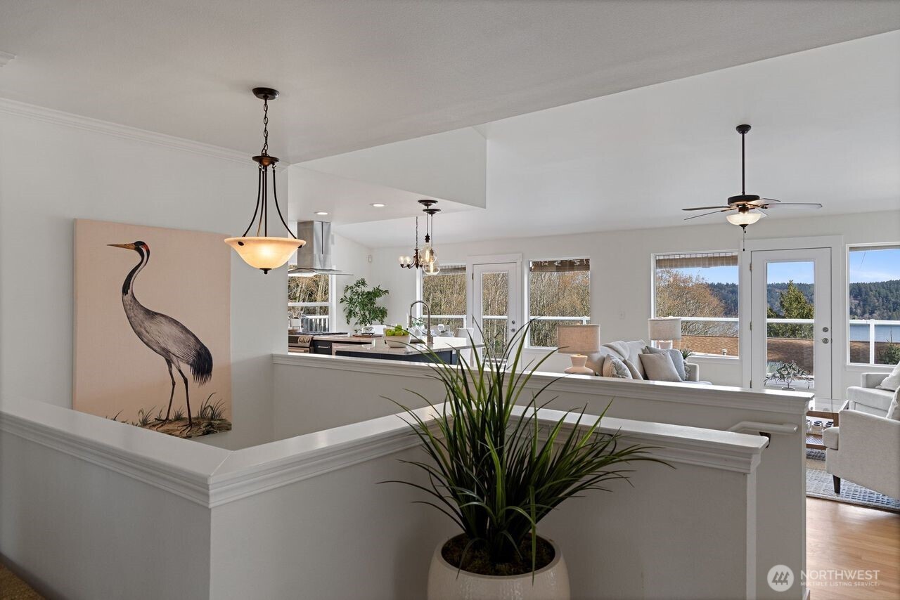 12421 6th Avenue NW, Gig Harbor, WA 98332