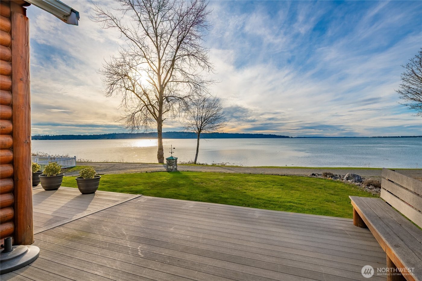 2176 Montfort Avenue , Blaine, WA 98230