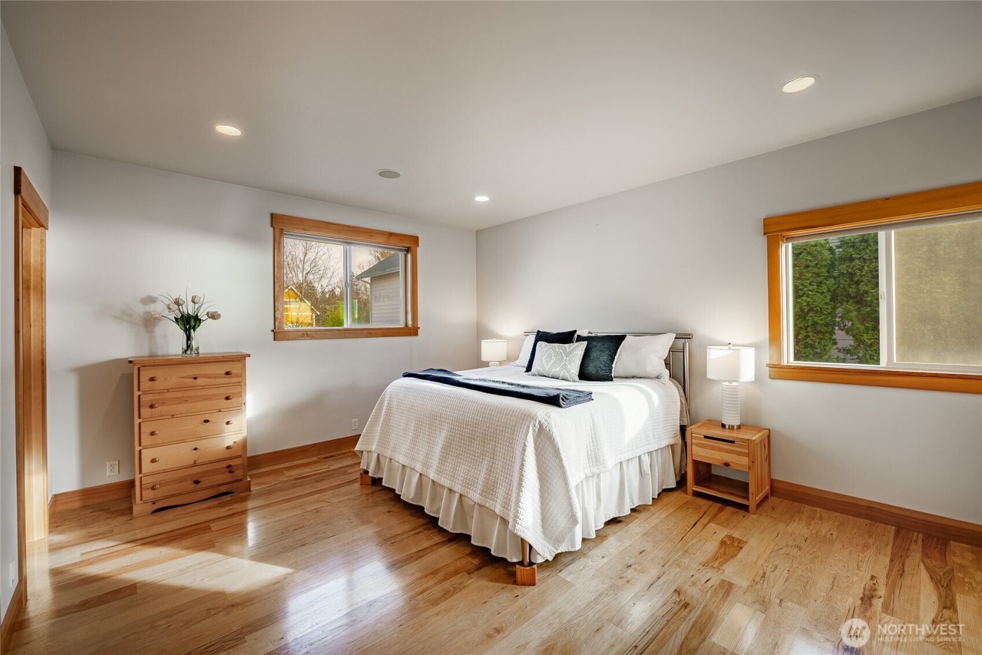 2176 Montfort Avenue , Blaine, WA 98230