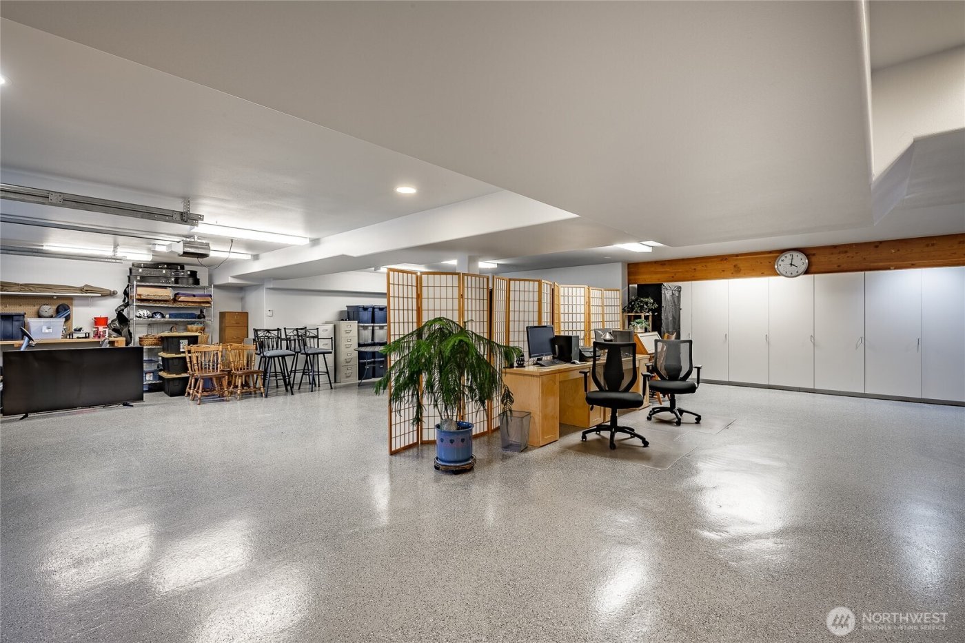 2176 Montfort Avenue , Blaine, WA 98230