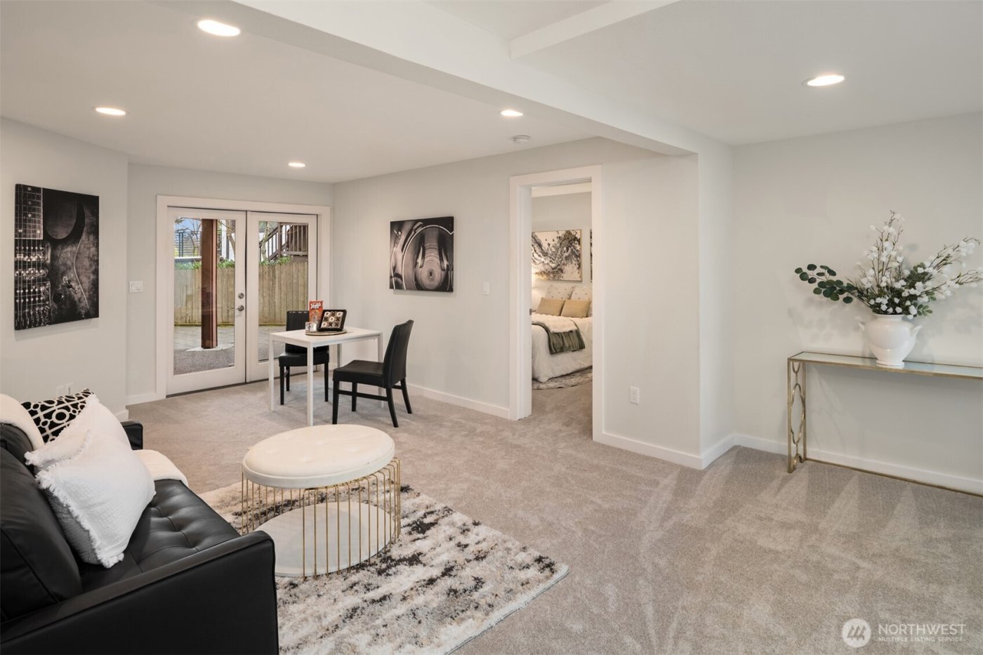 6206 52nd Avenue NE, Seattle, WA 98115