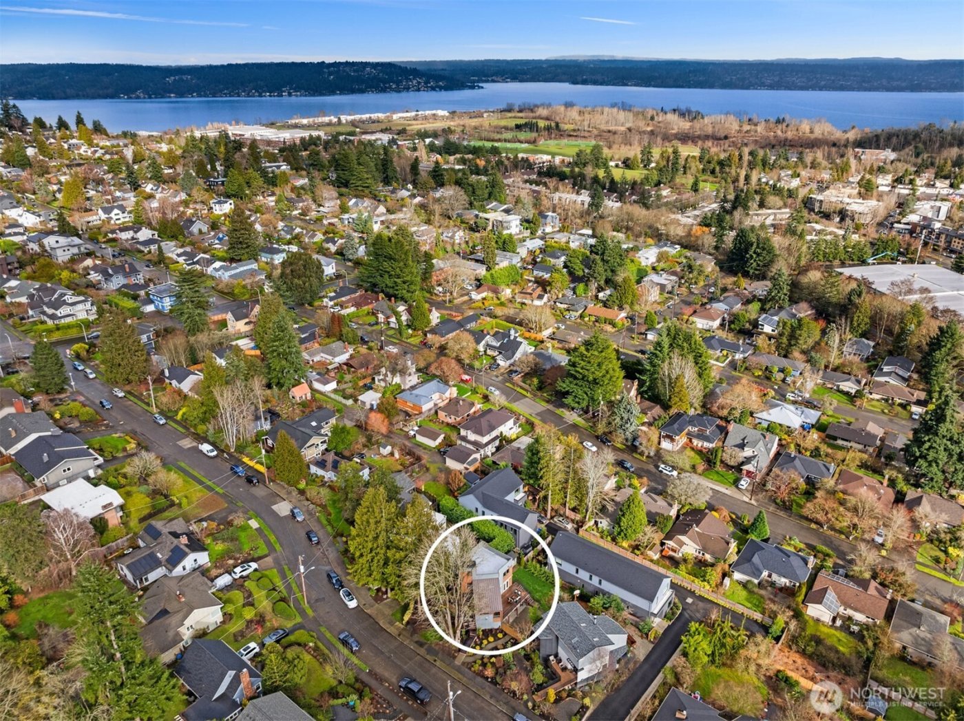 6206 52nd Avenue NE, Seattle, WA 98115