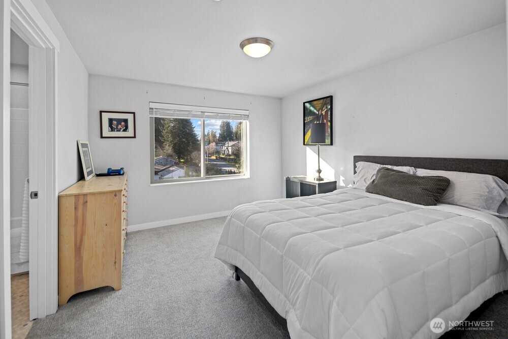 7628 222nd Street SW #A4, Edmonds, WA 98026