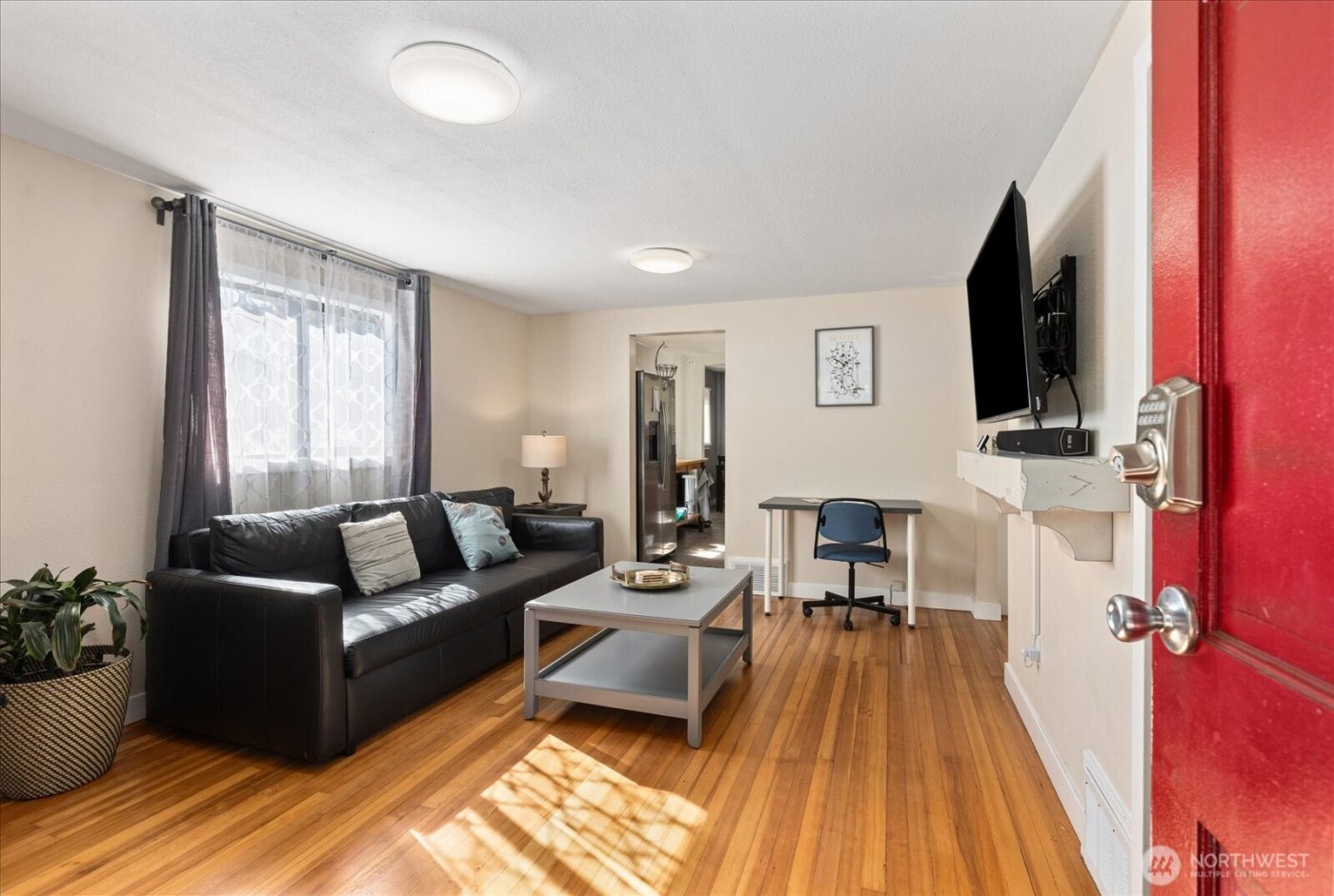 10019 Interlake Avenue N, Seattle, WA 98133