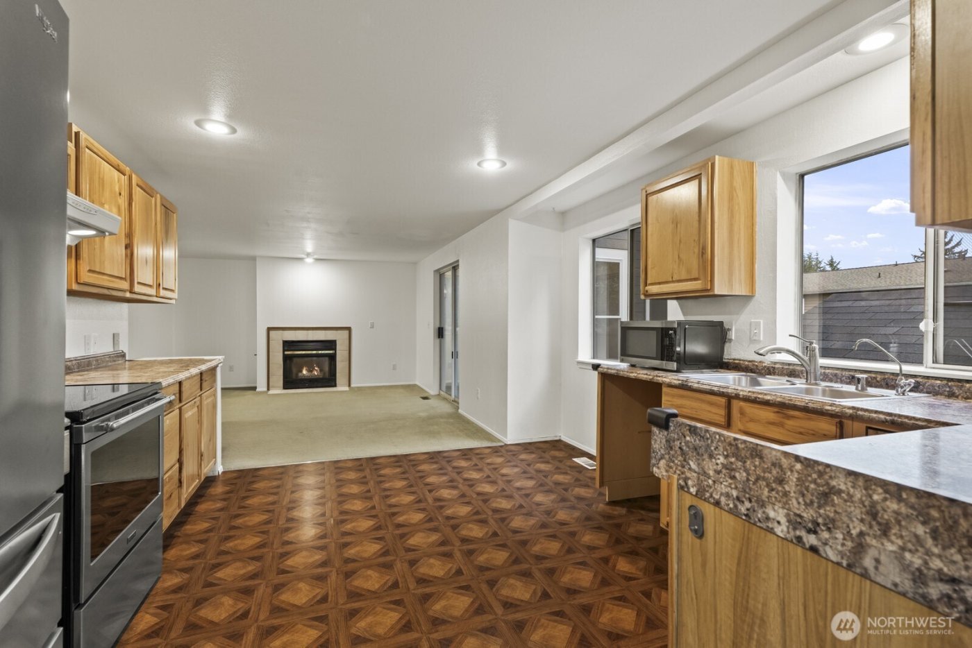 5404 158th Place SW, Edmonds, WA 98026