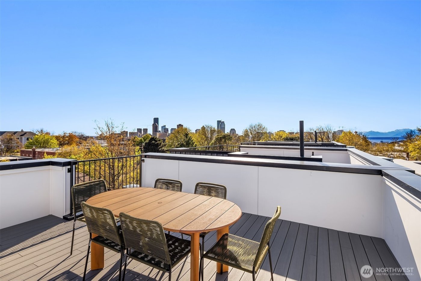 1715 17th Avenue , Seattle, WA 98122