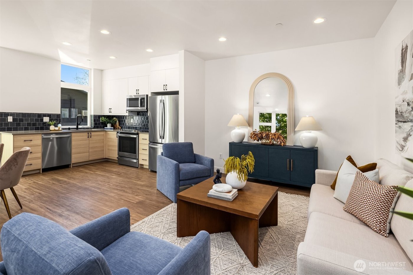 1715 17th Avenue , Seattle, WA 98122