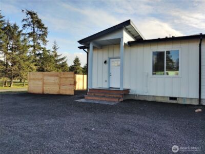 697 -A Sunset Avenue NE, Ocean Shores, WA 98569