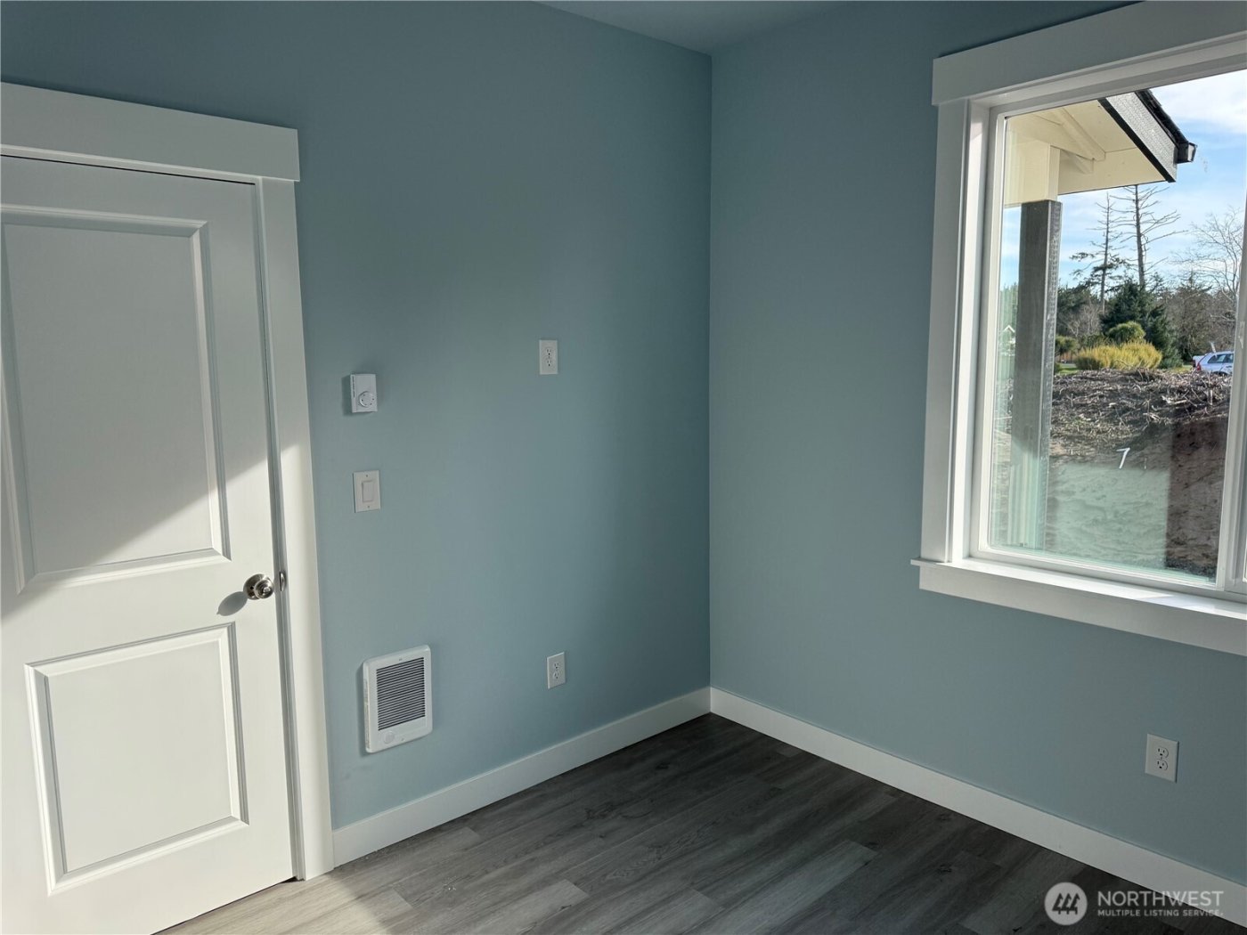 697 -A Sunset Avenue NE, Ocean Shores, WA 98569