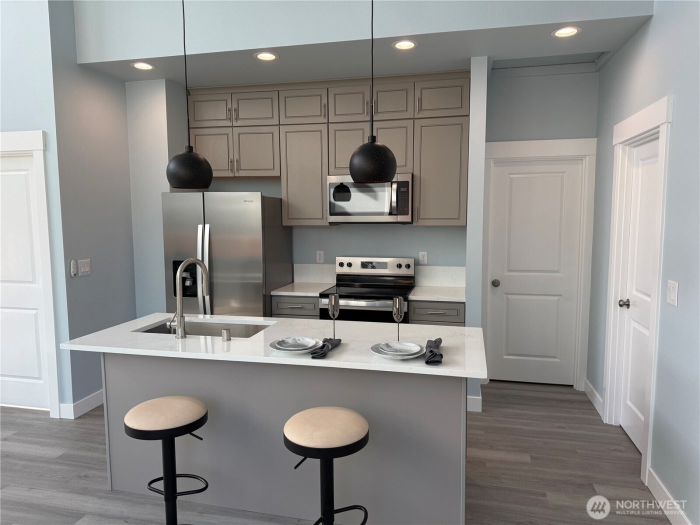 697 -A Sunset Avenue NE, Ocean Shores, WA 98569