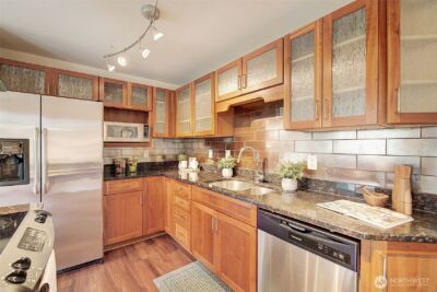 11058 NE 33rd Place #D6, Bellevue, WA 98004 - Photo 7