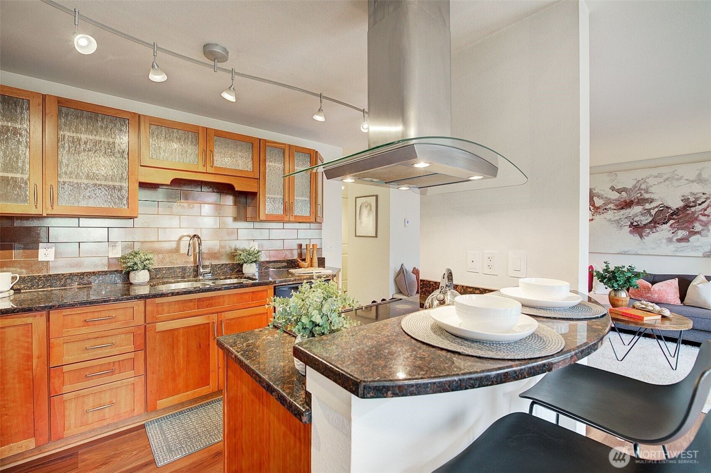 11058 NE 33rd Place #D6, Bellevue, WA 98004