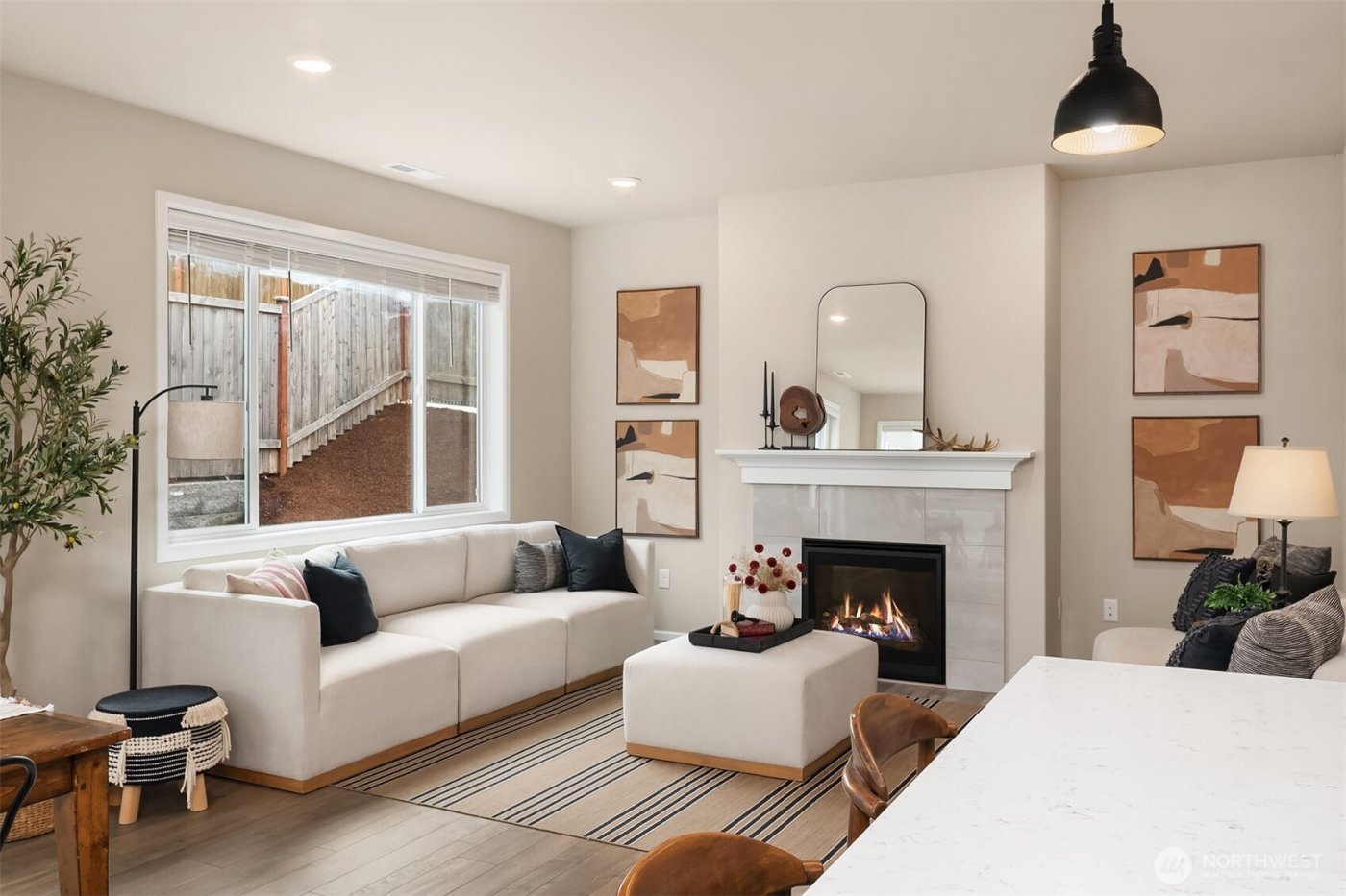 26340 203rd Ave SE , Covington, WA 98042