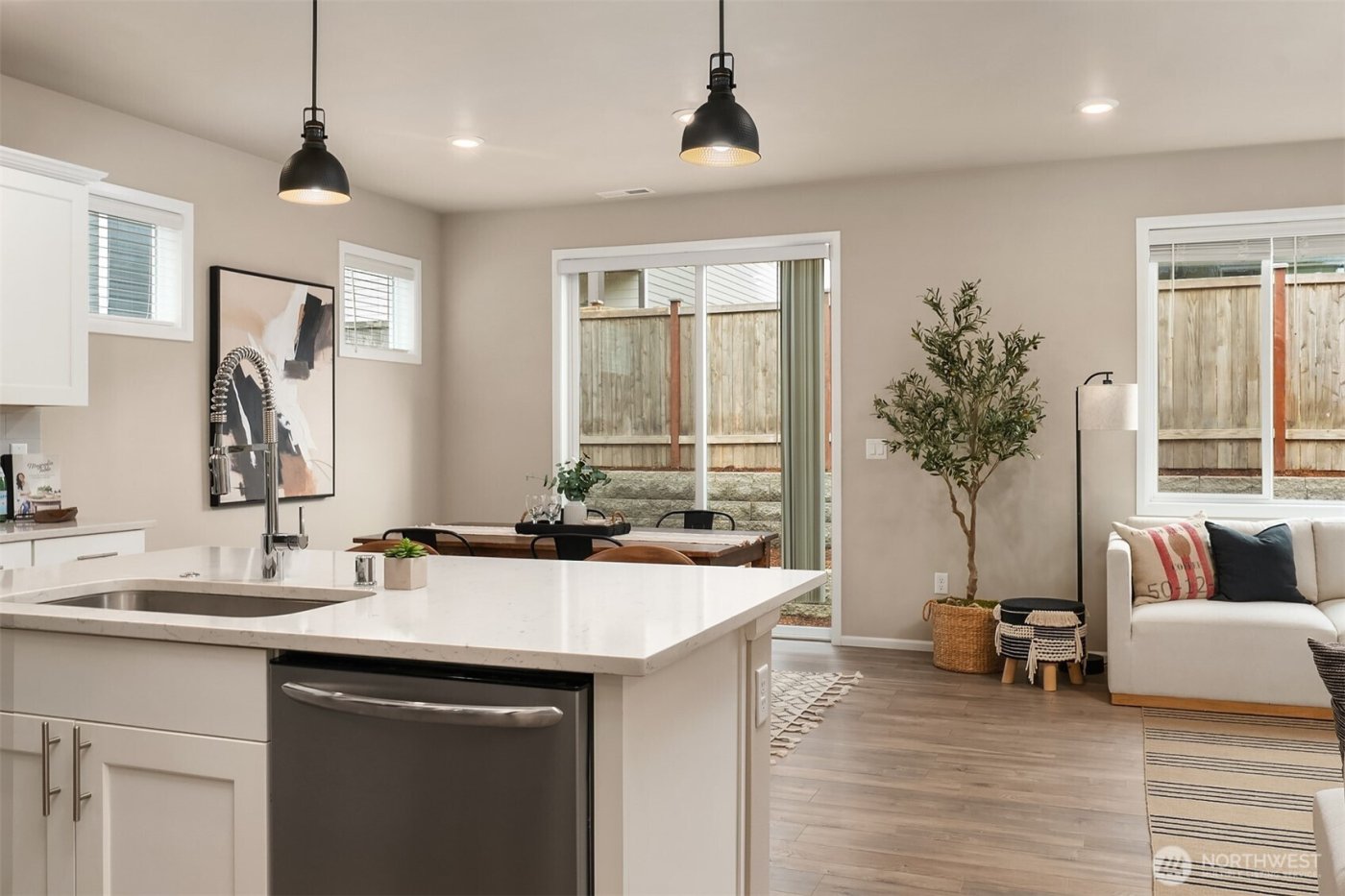 26340 203rd Ave SE , Covington, WA 98042