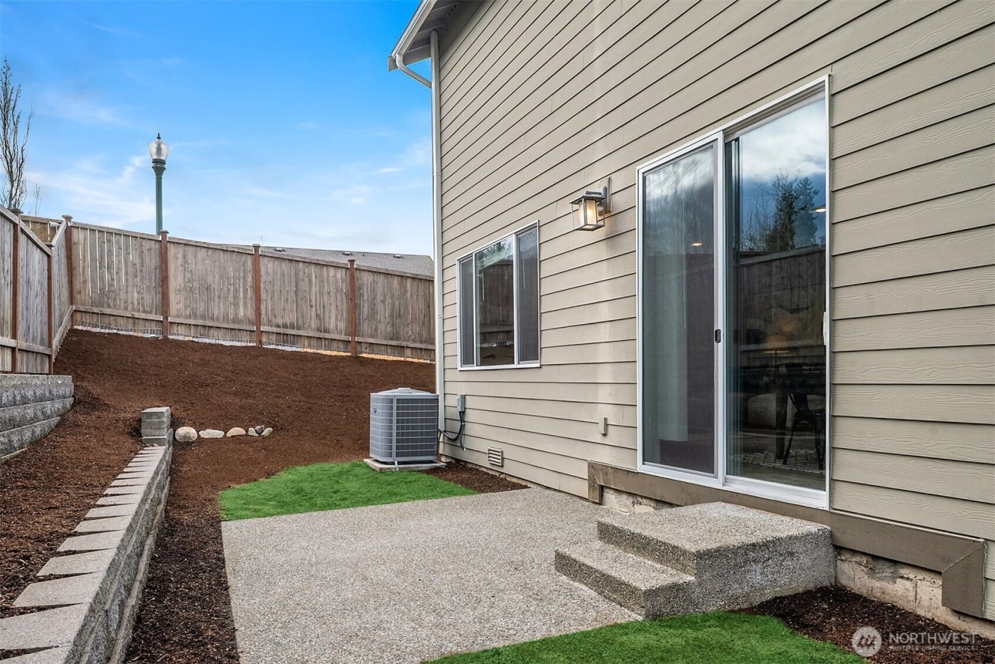 26340 203rd Ave SE , Covington, WA 98042