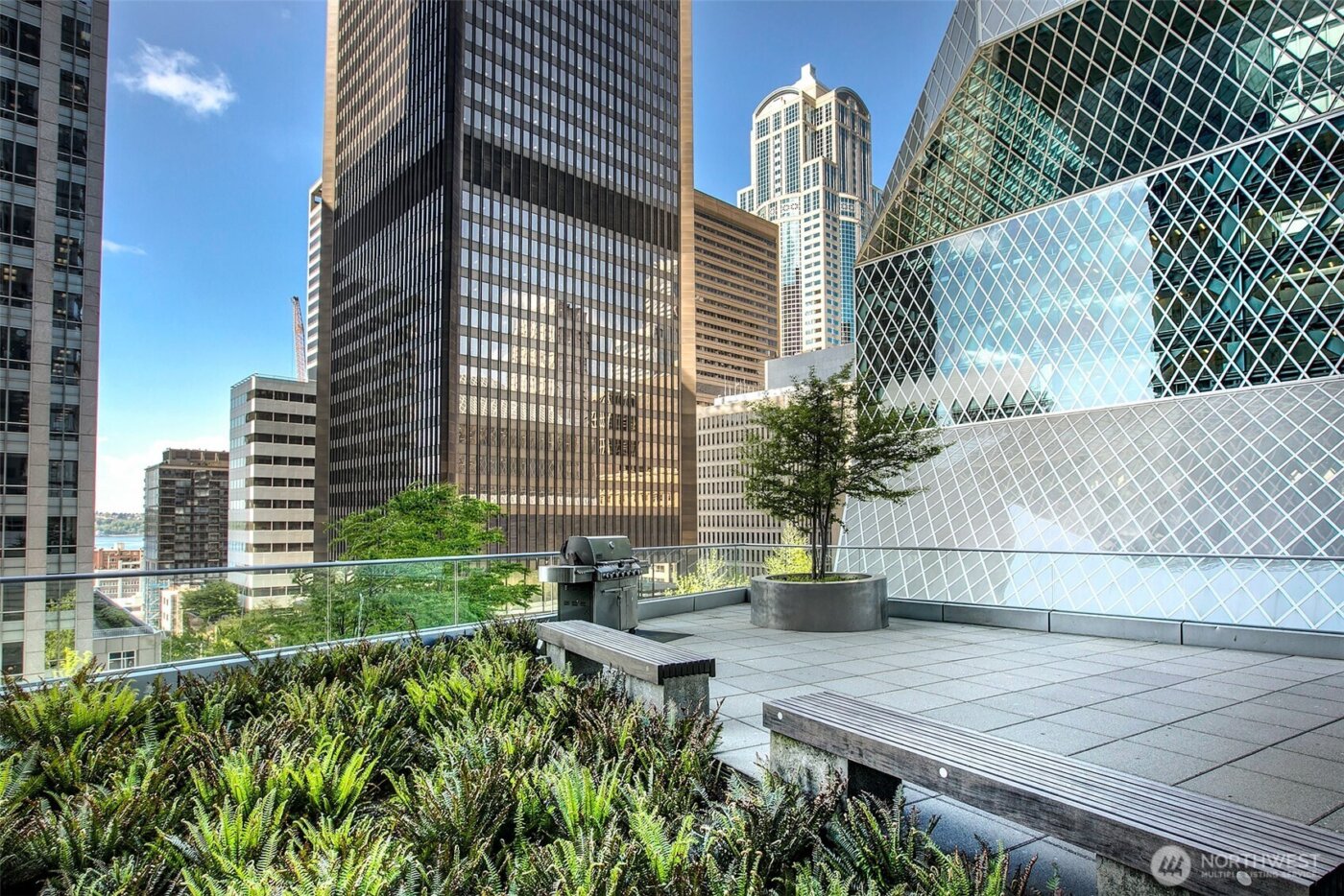 909 5th Avenue #2002, Seattle, WA 98164